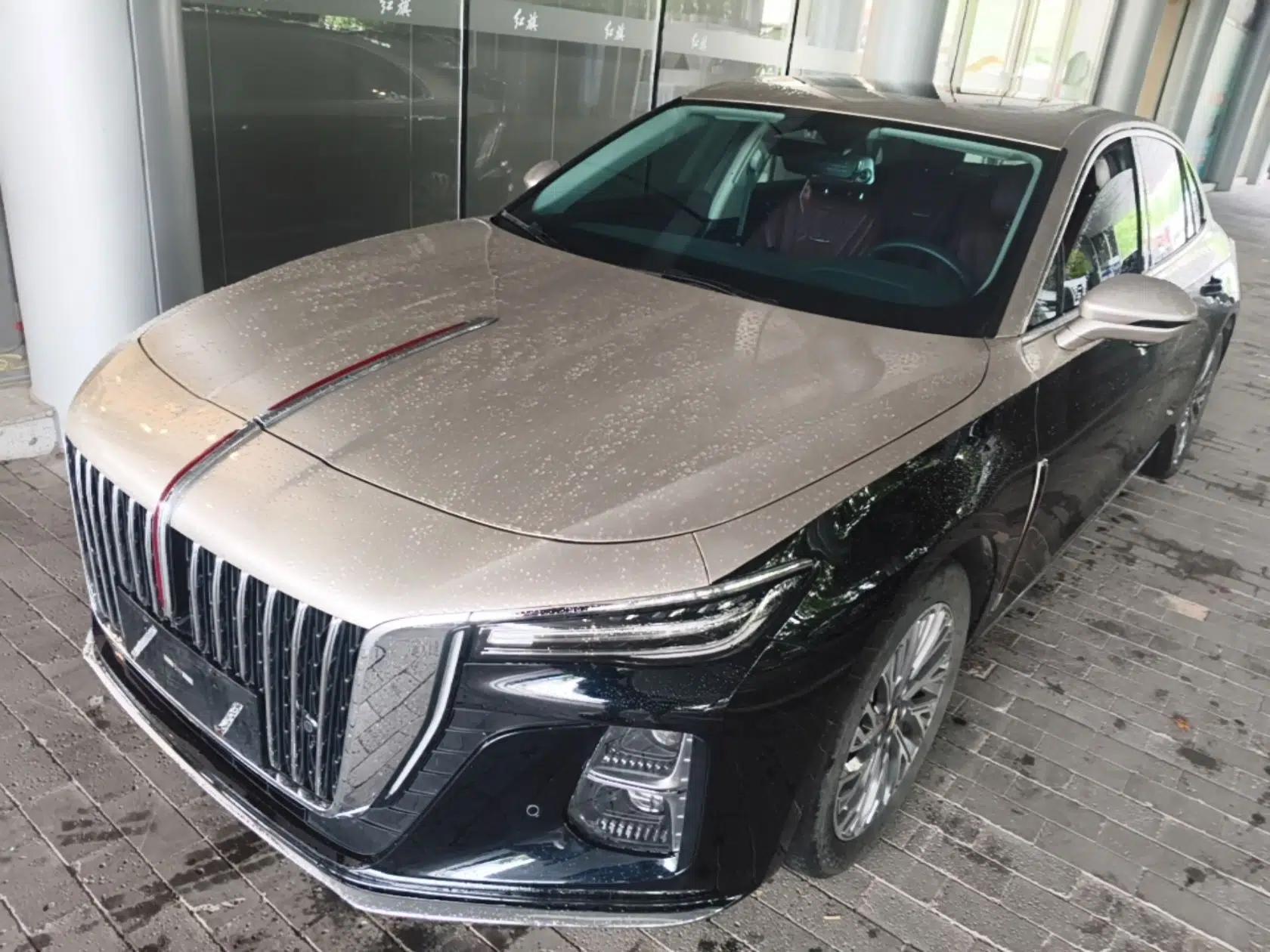 Hongqi H5 2023 2.0T Automatic Smart Connect Flagship Edition — миниатюра 1