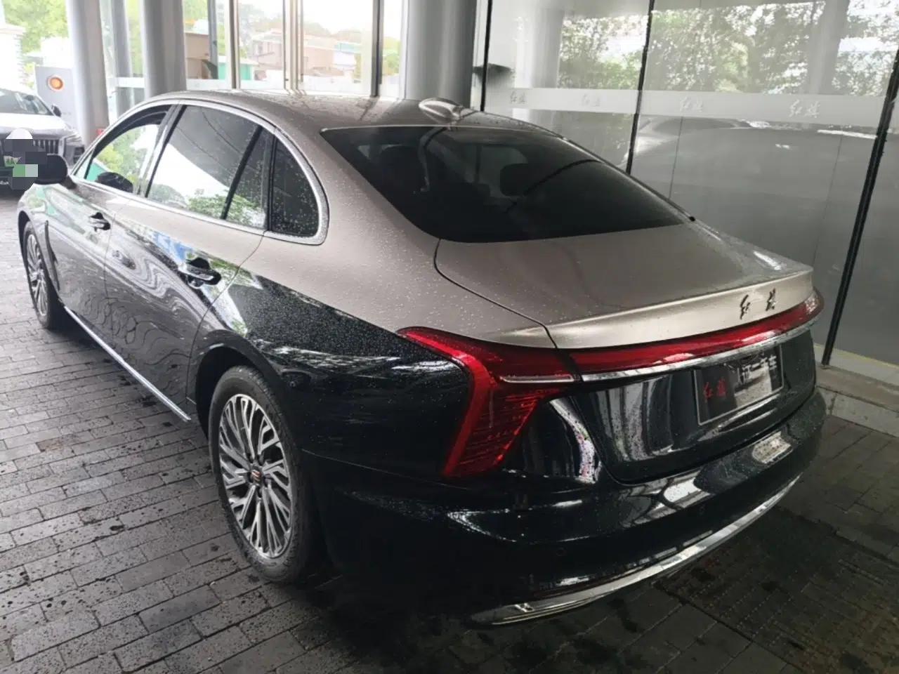 Hongqi H5 2023 2.0T Automatic Smart Connect Flagship Edition — миниатюра 4
