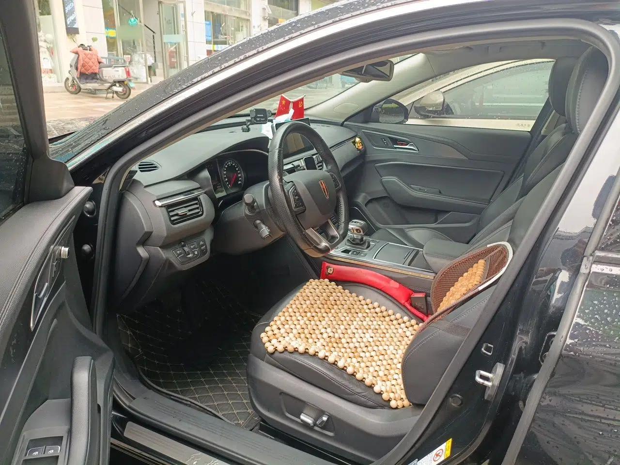 Hongqi H5 2020 1.8T Automatic Smart Connect Flagship Edition — миниатюра 17