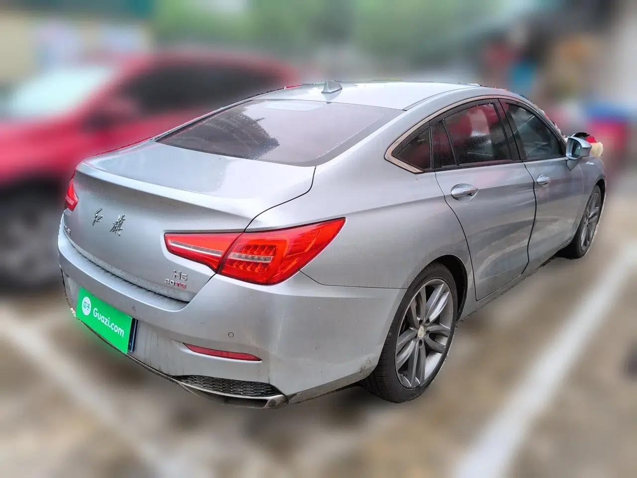 Hongqi H5 2018 30TD Smart Connect Dynamic Edition — миниатюра 6