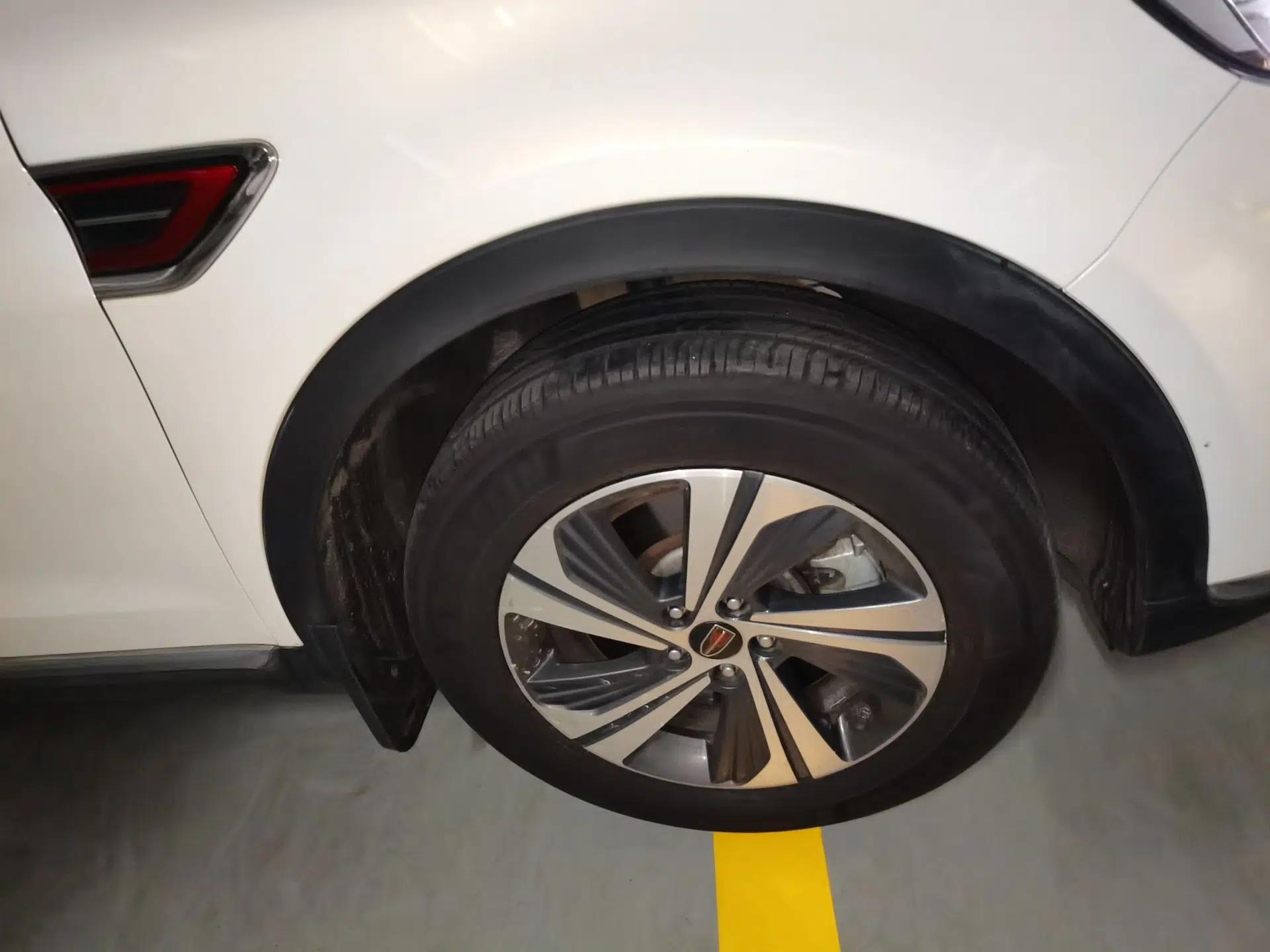Hongqi HS5 2019 2.0T Smart Connect Flagship Edition — миниатюра 8