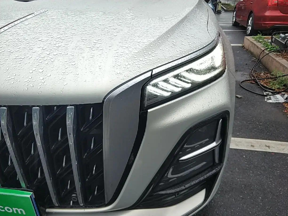 Hongqi HS5 2023 2.0T Four-Wheel Drive Flagship Pro Edition — миниатюра 9