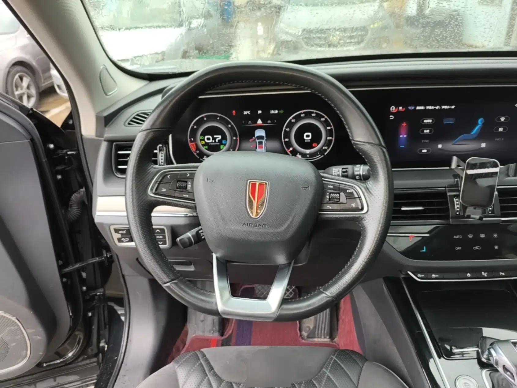 Hongqi HS5 2022 Revised Version 2.0T Smart Connect Flagship Edition — миниатюра 14