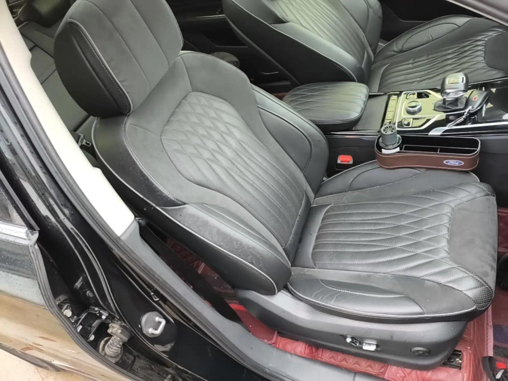 Hongqi HS5 2022 Revised Version 2.0T Smart Connect Flagship Edition — миниатюра 23