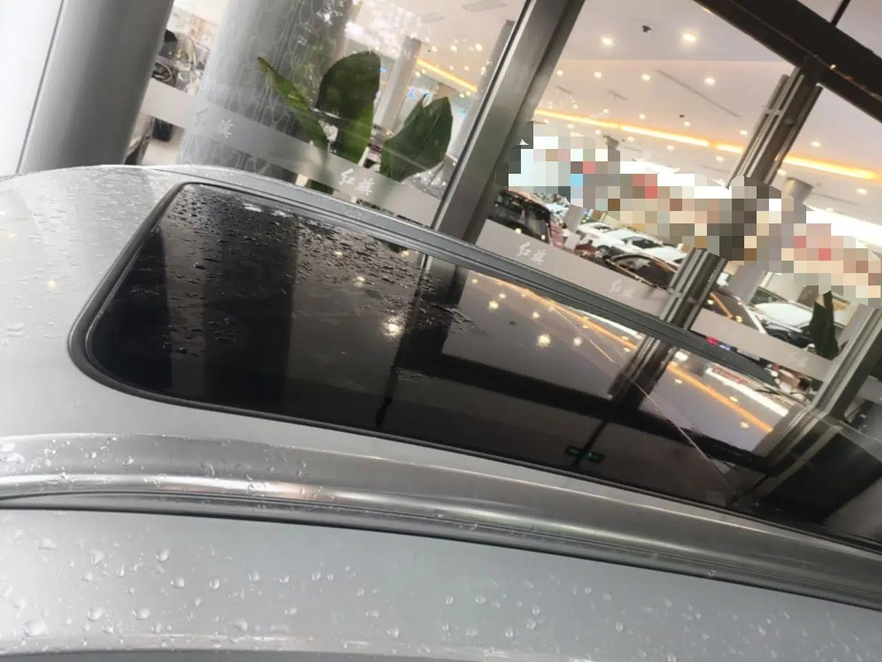 Hongqi HS5 2023 2.0T Four-Wheel Drive Flagship Pro Edition — миниатюра 11