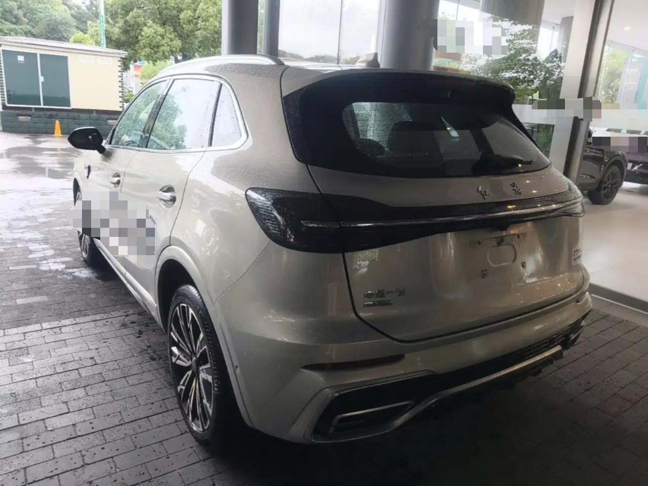 Hongqi HS5 2023 2.0T Four-Wheel Drive Flagship Pro Edition — миниатюра 4