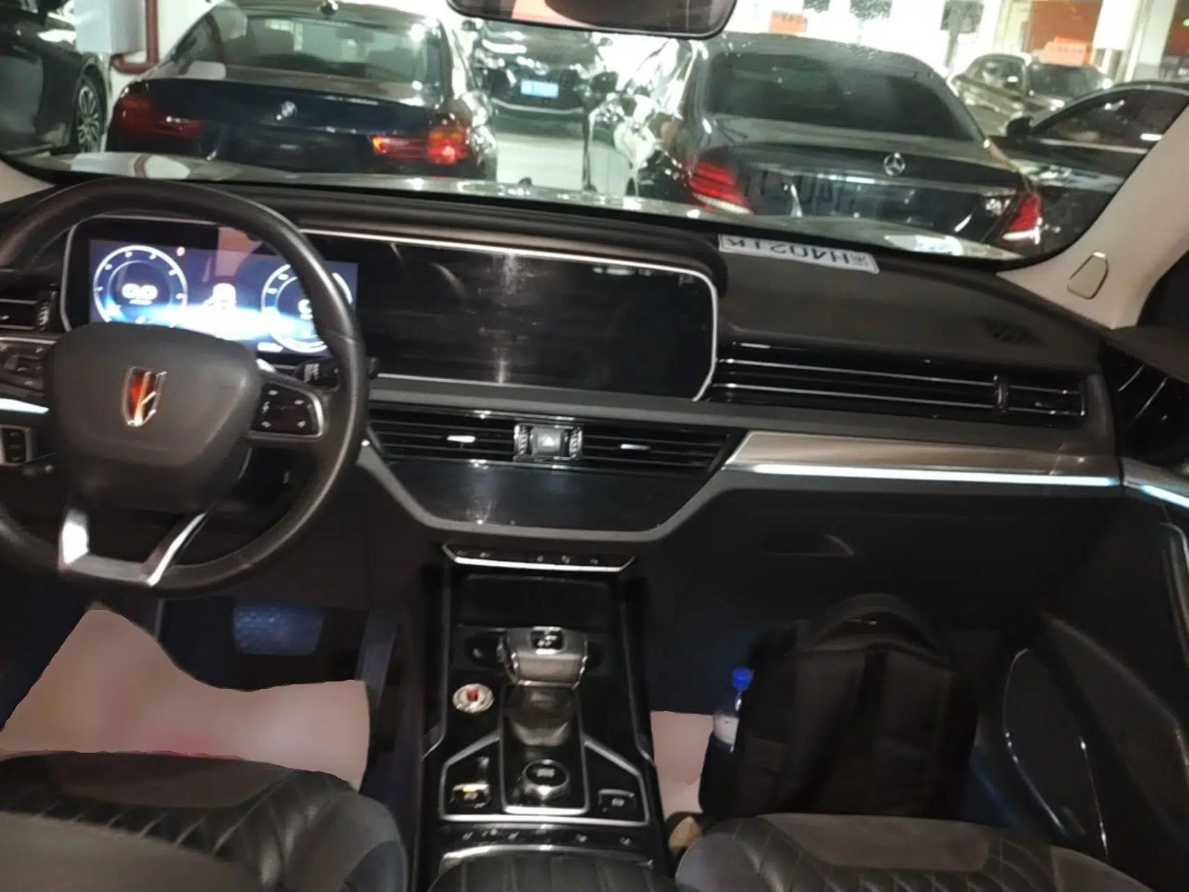 Hongqi HS5 2022 Revised Version 2.0T Smart Connect Flagship Edition — миниатюра 12