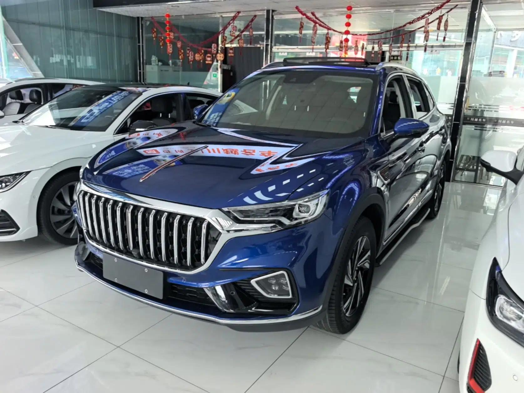 Hongqi HS5 2022 Revised Version 2.0T Smart Connect Flagship Edition — миниатюра 1
