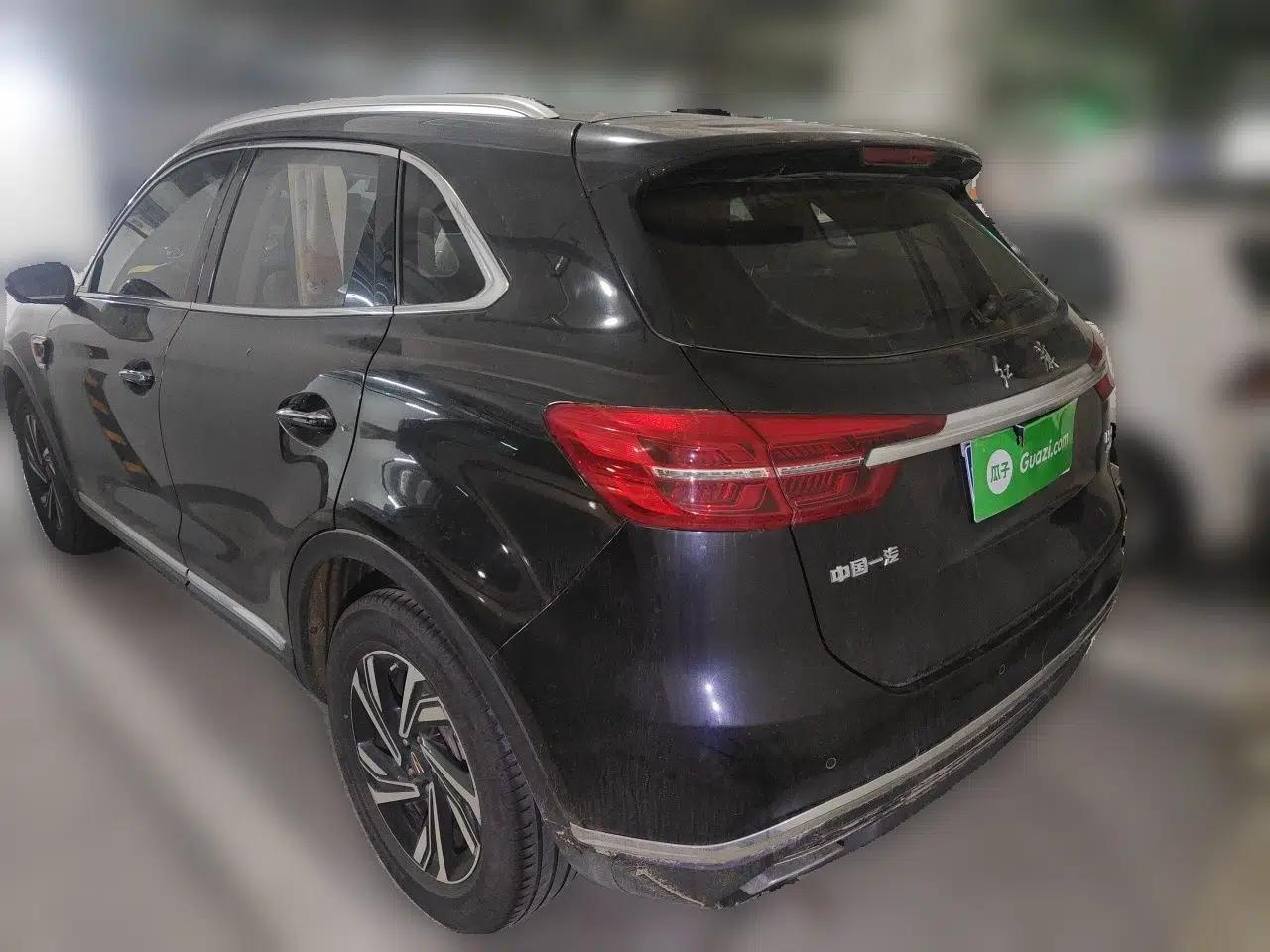 Hongqi HS5 2022 Revised Version 2.0T Smart Connect Flagship Edition — миниатюра 4