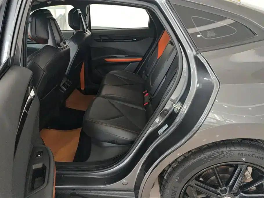 Changan UNI-V 2022 1.5T Premium Edition — миниатюра 11