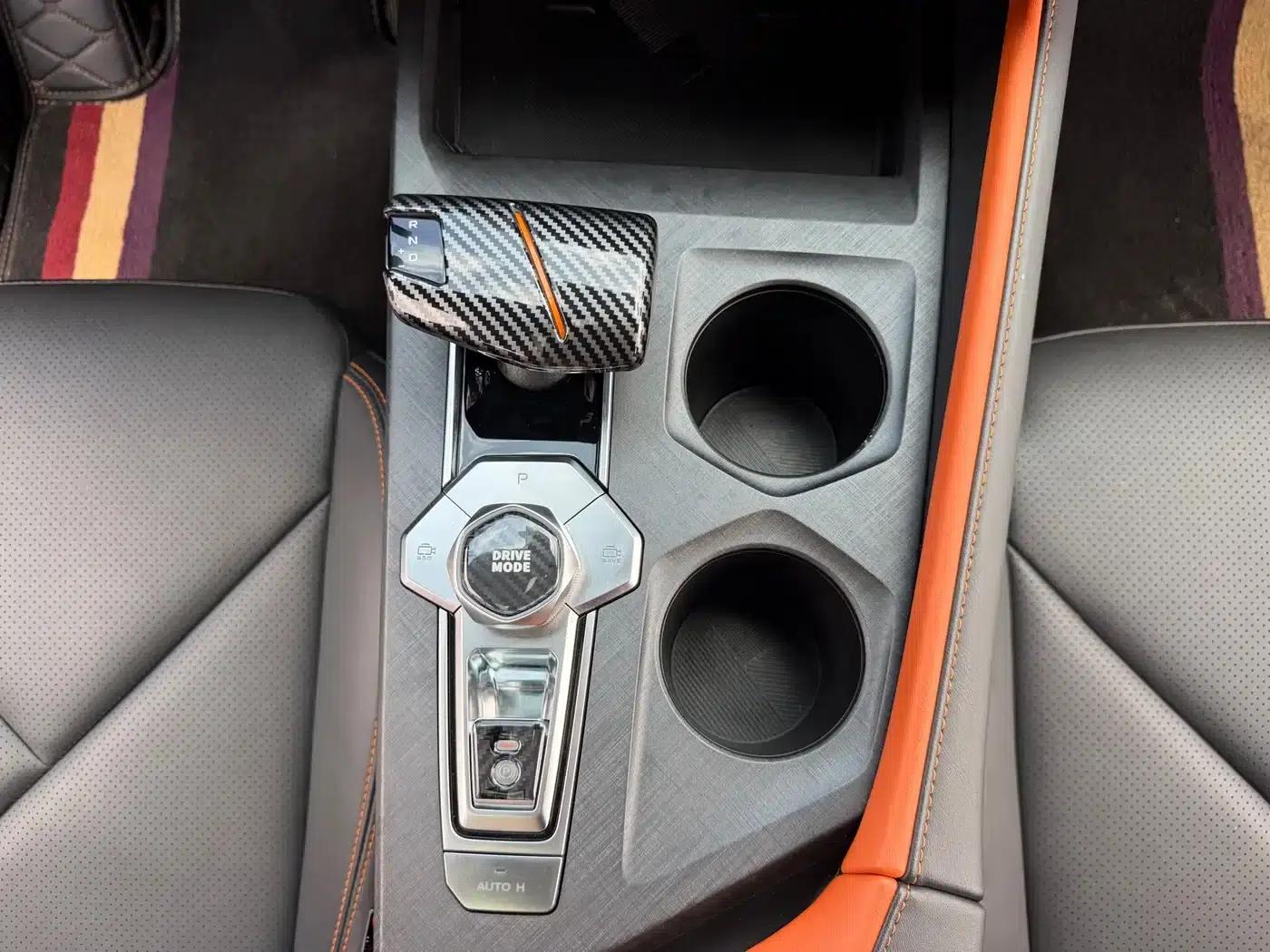 Changan UNI-V 2022 1.5T Premium Edition — миниатюра 12