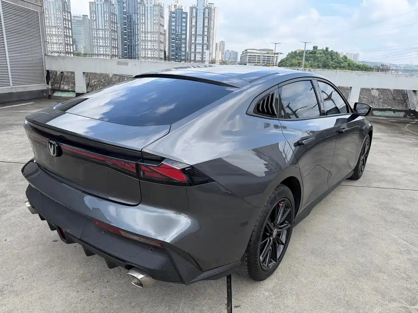 Changan UNI-V 2022 1.5T Premium Edition — миниатюра 15