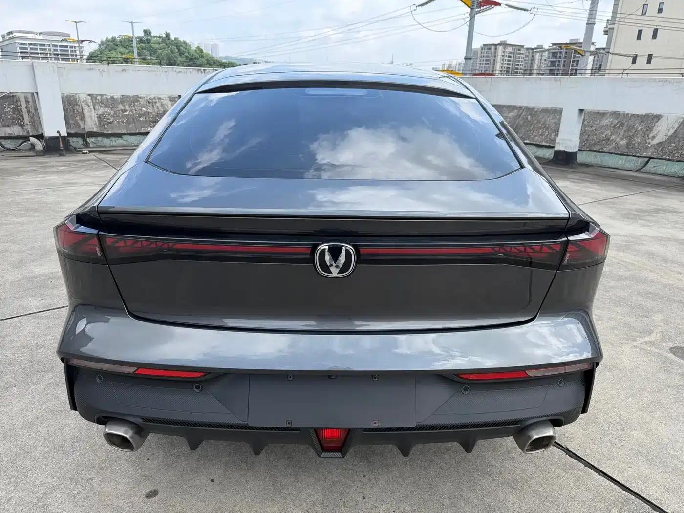Changan UNI-V 2022 1.5T Premium Edition — миниатюра 16