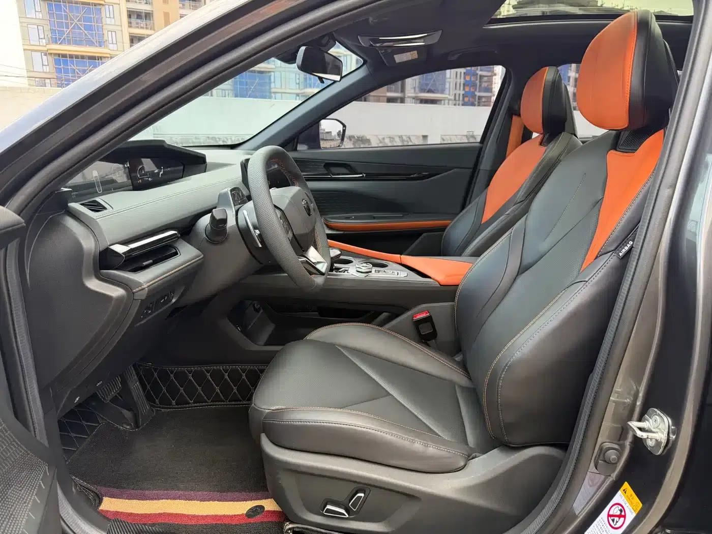 Changan UNI-V 2022 1.5T Premium Edition — миниатюра 5