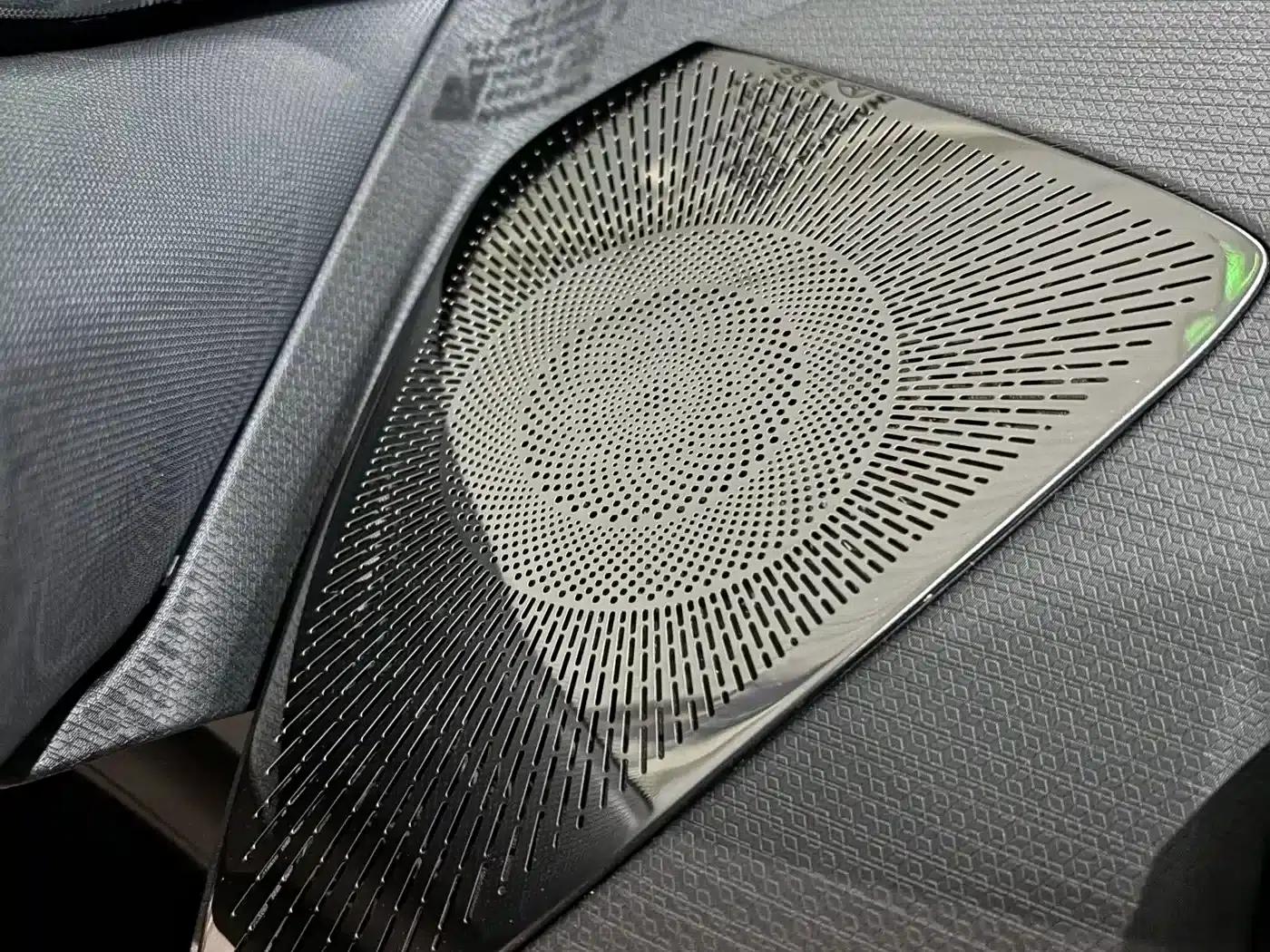 Changan UNI-V 2025 Model, Third Generation, 1.5T 500Bar Premium Sport — миниатюра 16