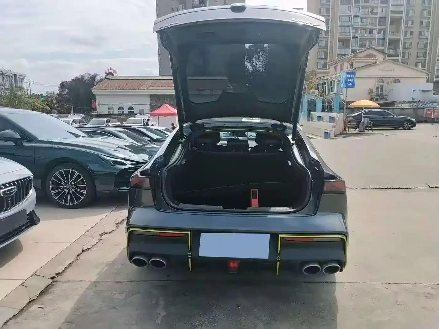 Changan UNI-V 2023 1.5T Sport Edition — миниатюра 13