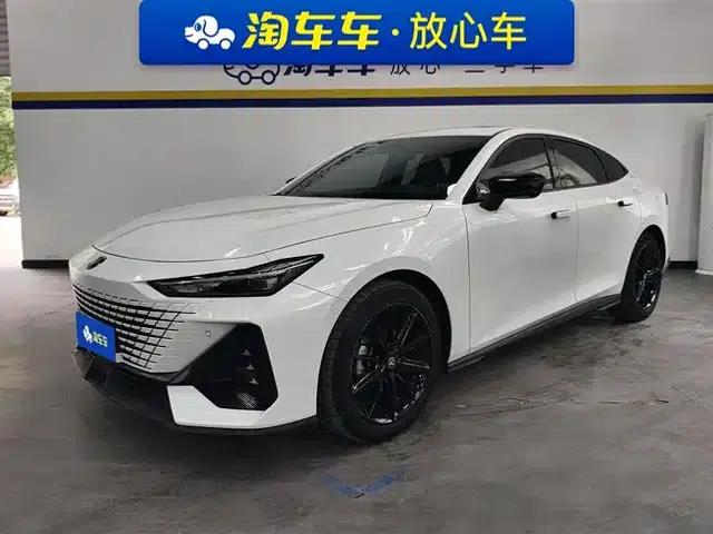 Changan UNI-V 2023 1.5T Premium Edition