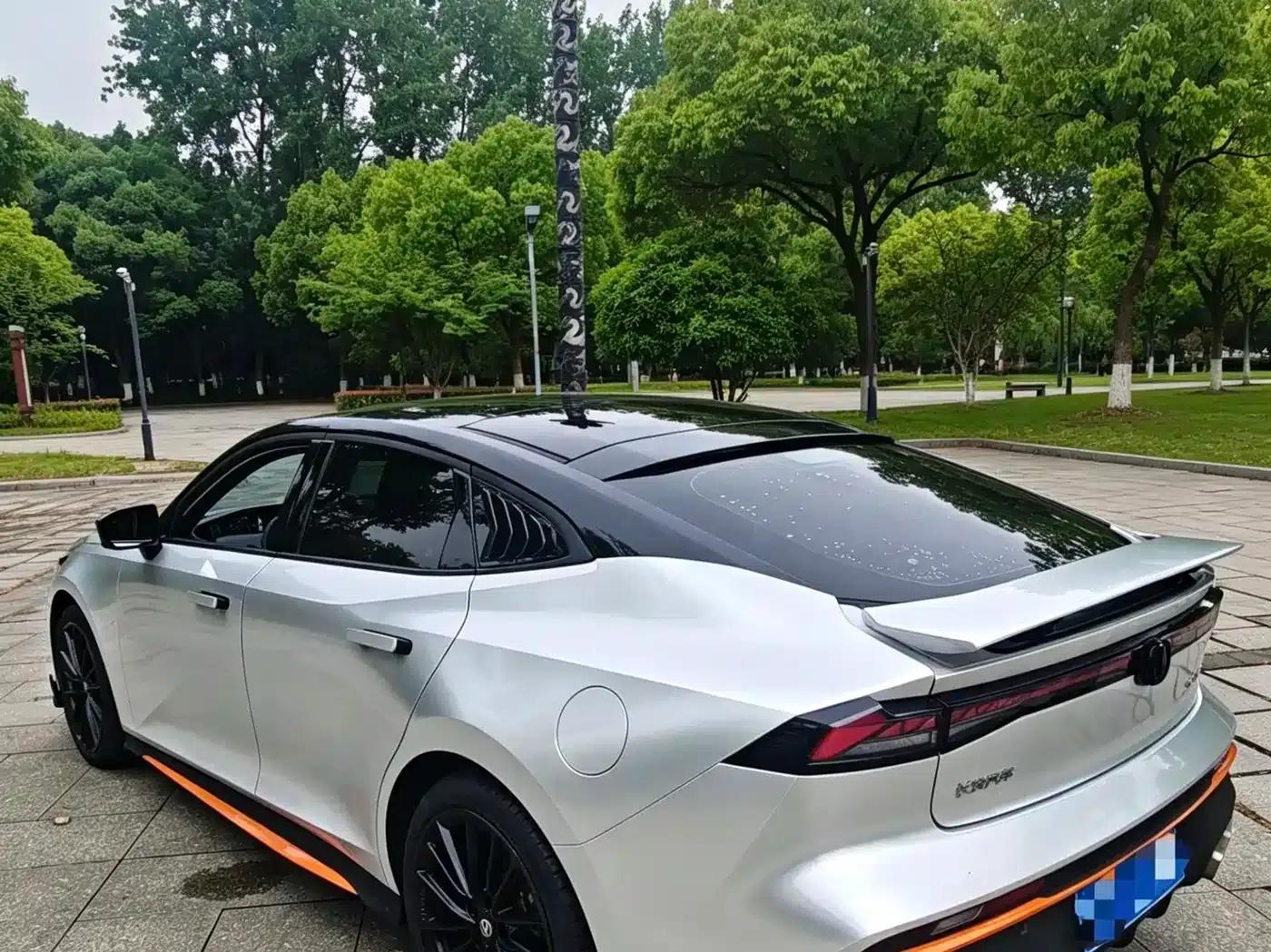 Changan UNI-V 2024 1.5T Premium Edition — миниатюра 4