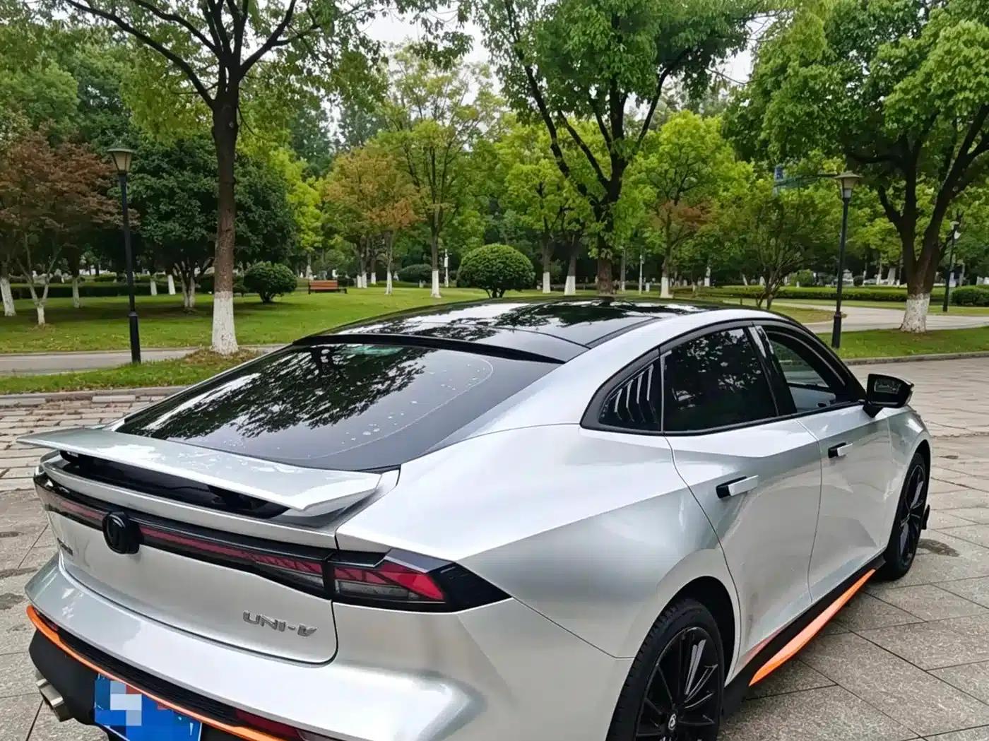 Changan UNI-V 2024 1.5T Premium Edition — миниатюра 5