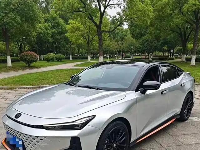 Changan UNI-V 2024 1.5T Premium Edition