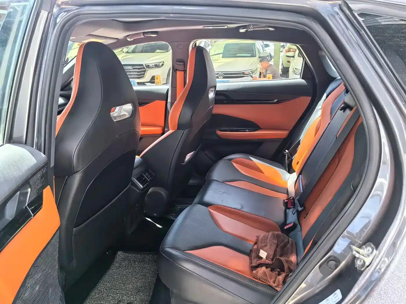 Changan UNI-V 2023 1.5T Sport Edition — миниатюра 9
