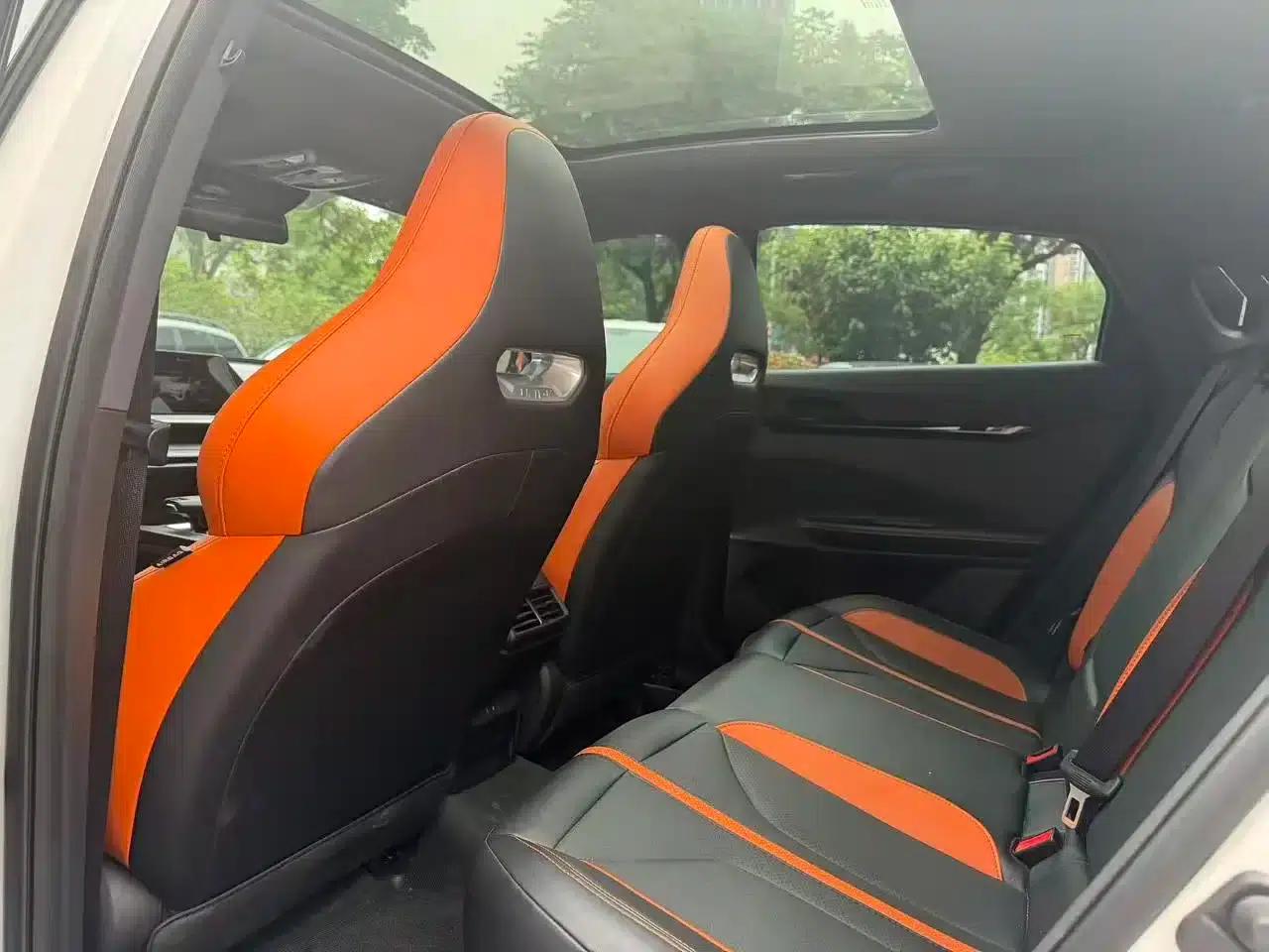 Changan UNI-V 2024 1.5T Premium Edition — миниатюра 14