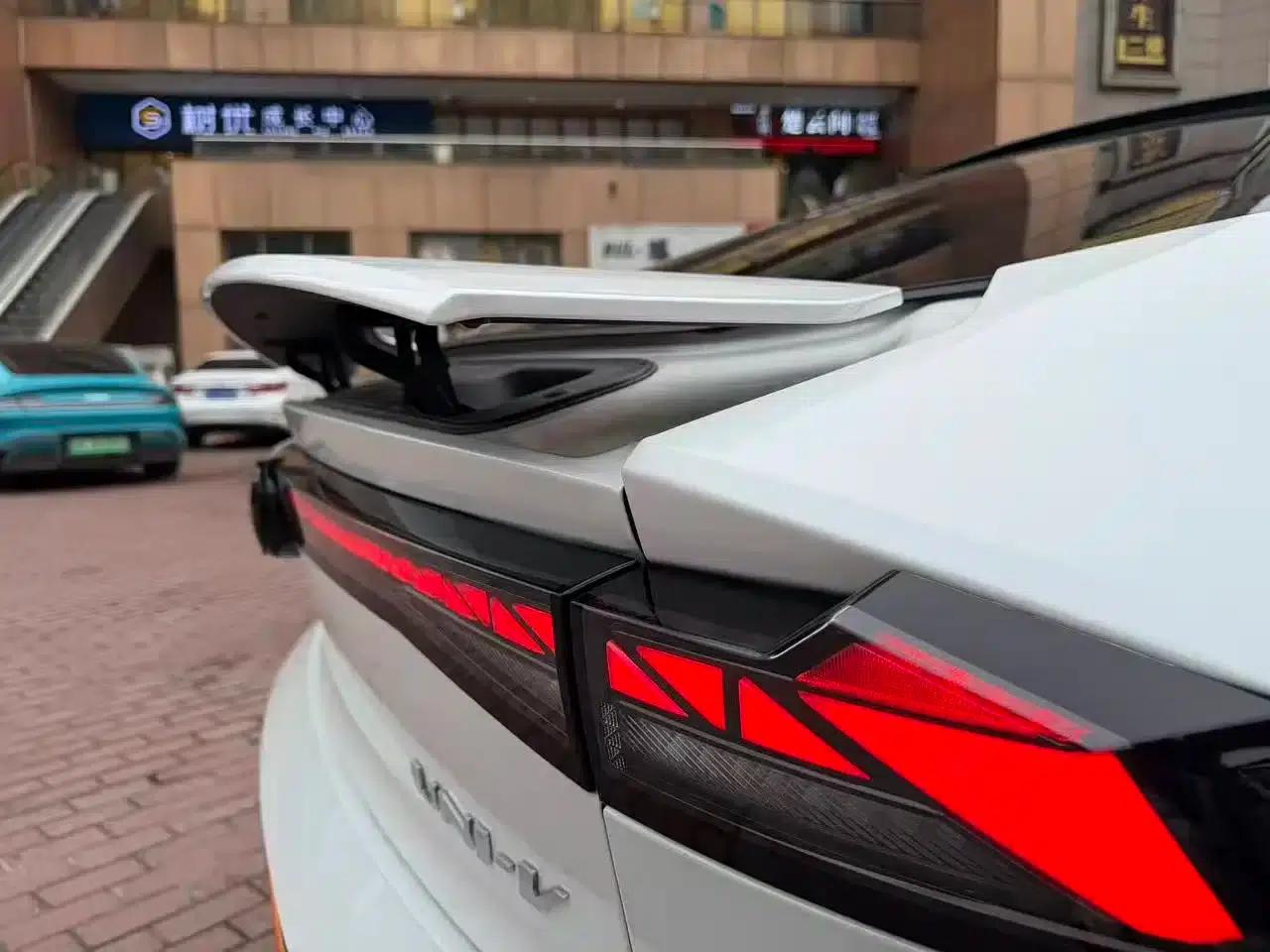Changan UNI-V 2024 1.5T Premium Edition — миниатюра 20