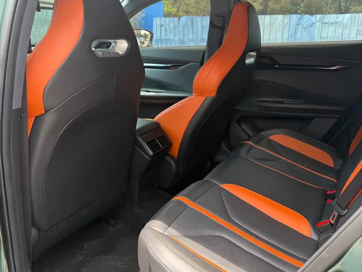 Changan UNI-V 2024 1.5T Premium Sport — миниатюра 6