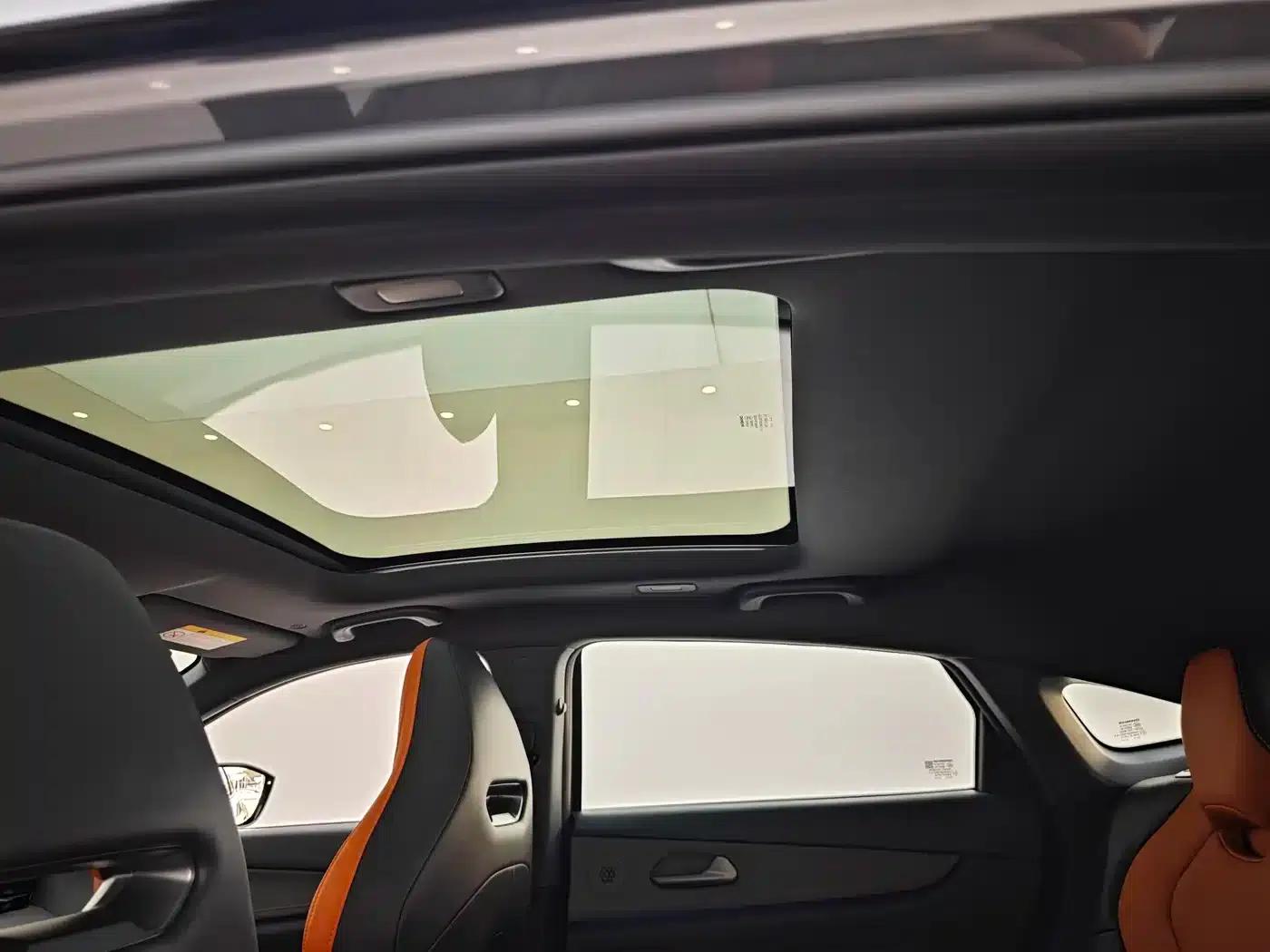 Changan UNI-V 2025 Model, Third Generation, 2.0T Sport Edition — миниатюра 21
