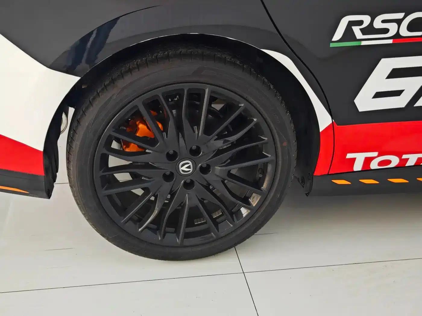 Changan UNI-V 2025 Model, Third Generation, 2.0T Sport Edition — миниатюра 26