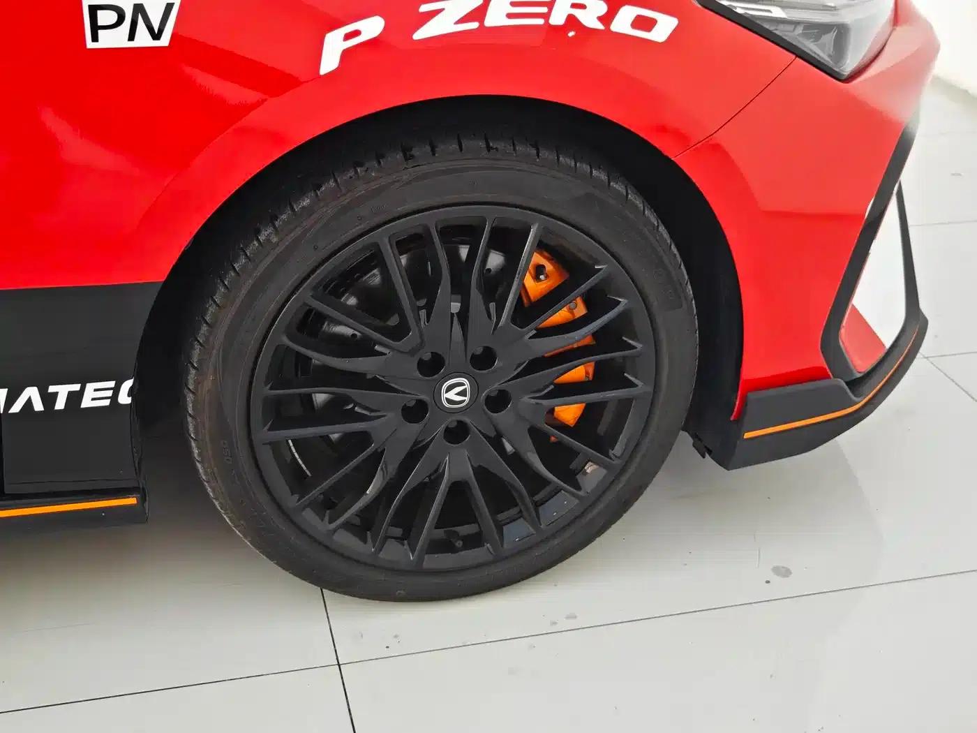 Changan UNI-V 2025 Model, Third Generation, 2.0T Sport Edition — миниатюра 27