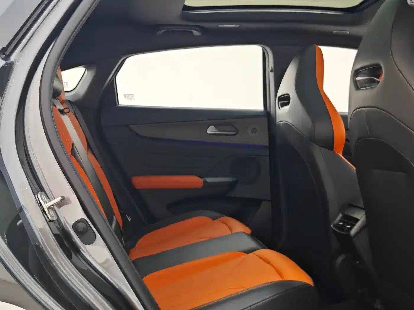 Changan UNI-V 2025 Model, Third Generation, 2.0T Sport Edition — миниатюра 29