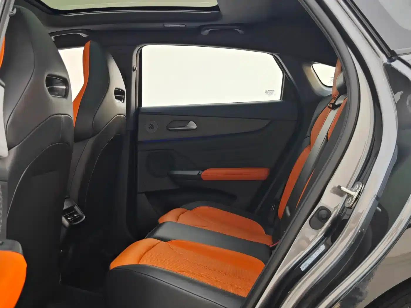 Changan UNI-V 2025 Model, Third Generation, 2.0T Sport Edition — миниатюра 8