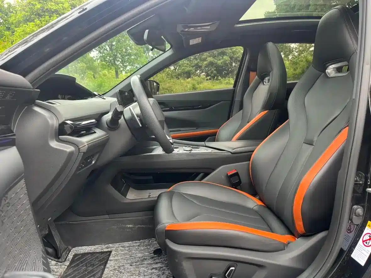 Changan UNI-V 2023 1.5T Premium Edition — миниатюра 5