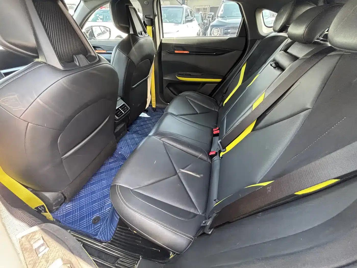 Changan UNI-V 2022 1.5T Sport Edition — миниатюра 12