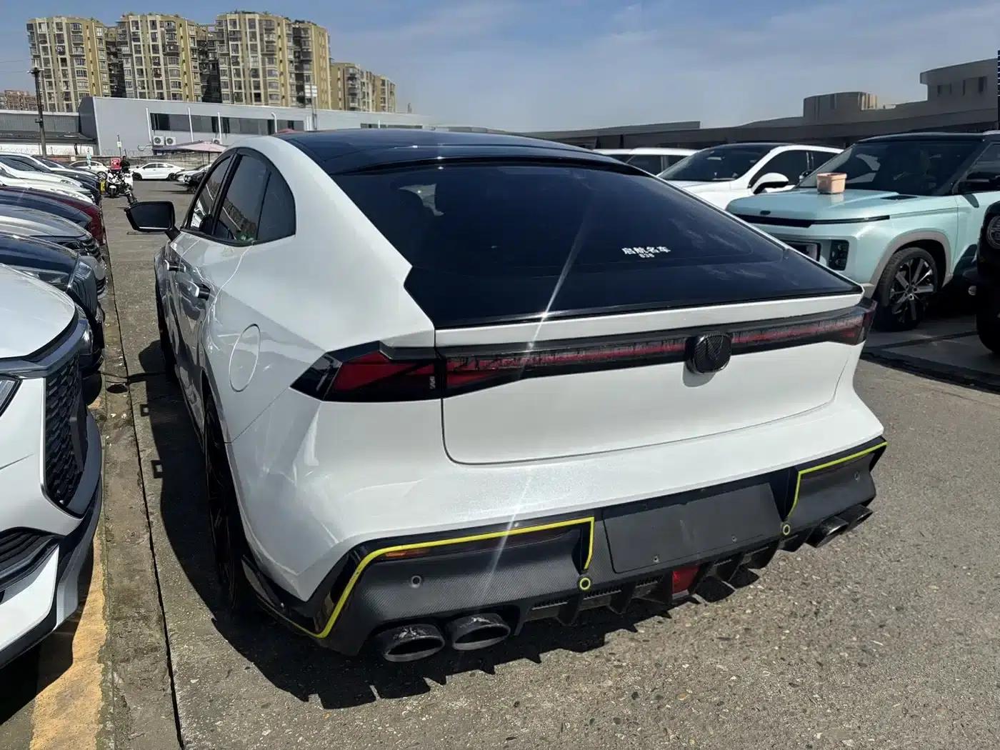 Changan UNI-V 2022 1.5T Sport Edition — миниатюра 15