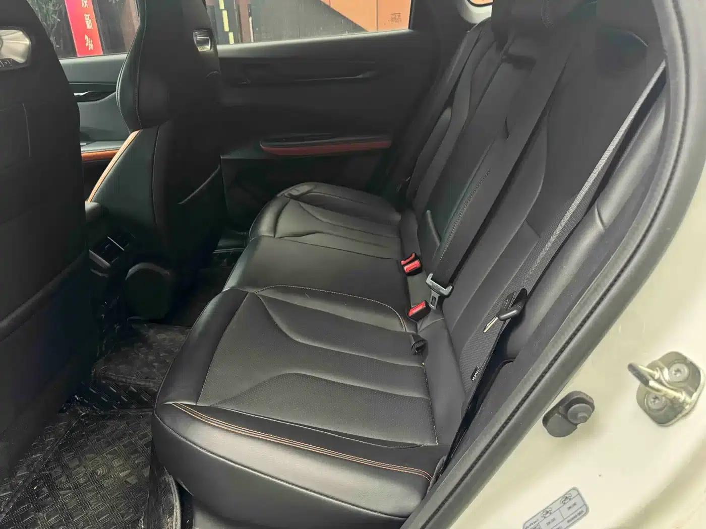 Changan UNI-V 2023 1.5T Premium Edition — миниатюра 6