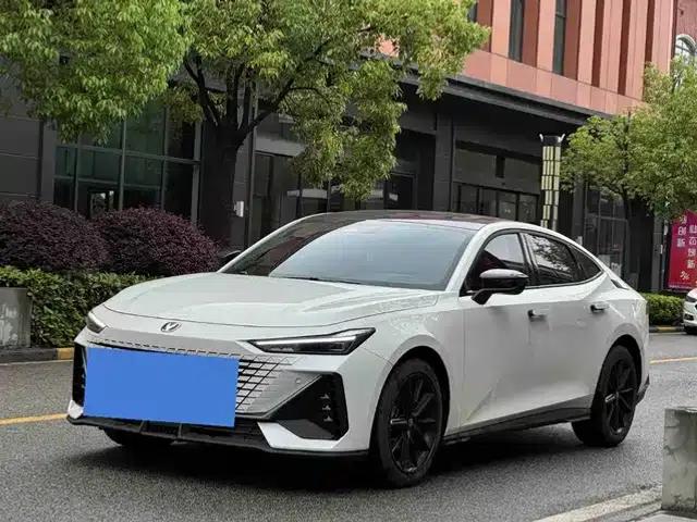 Changan UNI-V 2023 1.5T Premium Edition