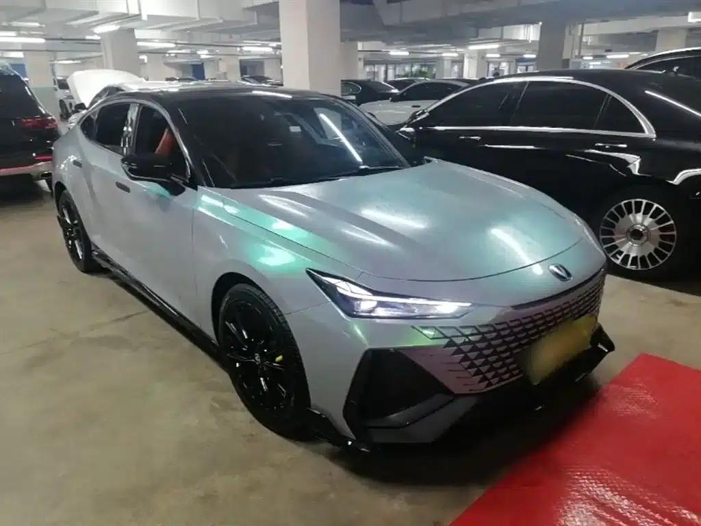 Changan UNI-V 2024 2.0T Classic Sport — миниатюра 4