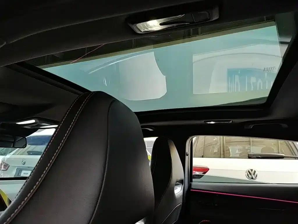 Changan UNI-V 2023 1.5T Premium Edition — миниатюра 18