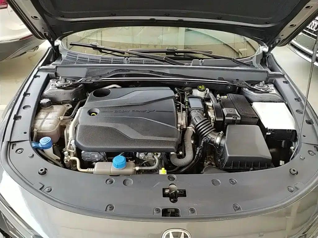 Changan UNI-V 2023 1.5T Premium Edition — миниатюра 20