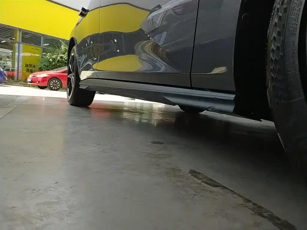 Changan UNI-V 2023 1.5T Premium Edition — миниатюра 21