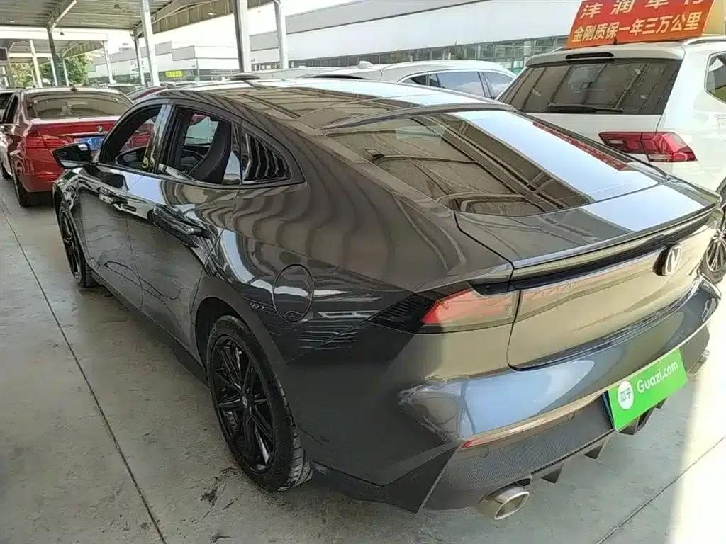 Changan UNI-V 2023 1.5T Premium Edition — миниатюра 5