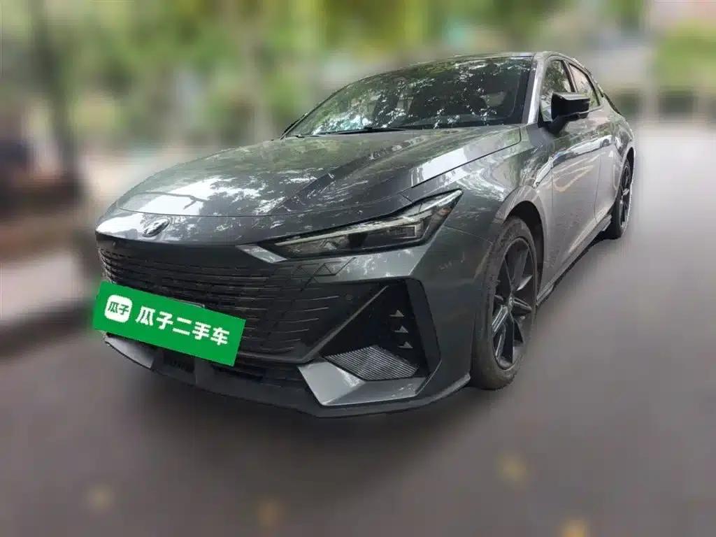 Changan UNI-V 2023 1.5T Premium Edition — миниатюра 1