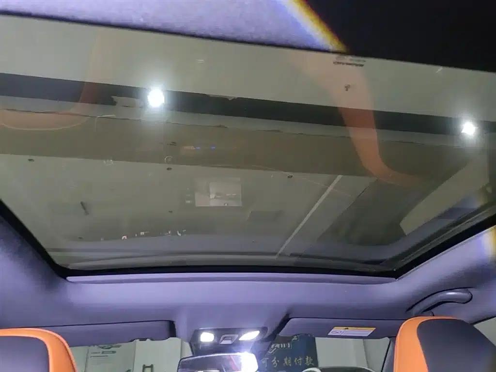 Changan UNI-V 2024 1.5T Premium Sport — миниатюра 18