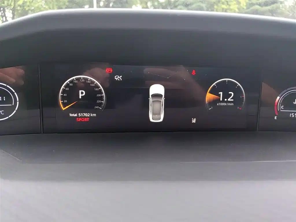 Changan UNI-V 2022 1.5T Sport Edition — миниатюра 12