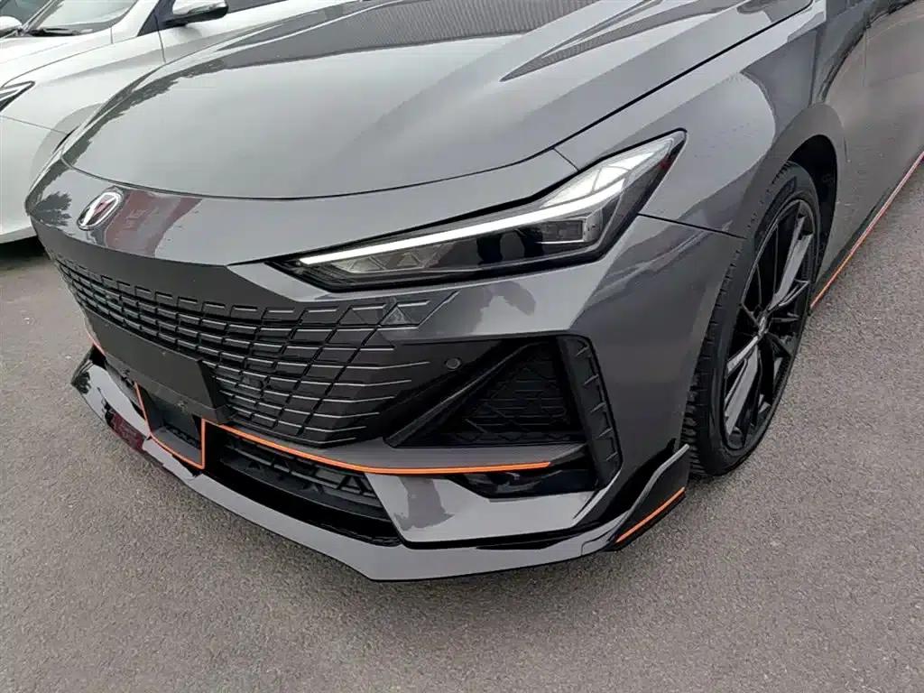 Changan UNI-V 2022 1.5T Sport Edition — миниатюра 24