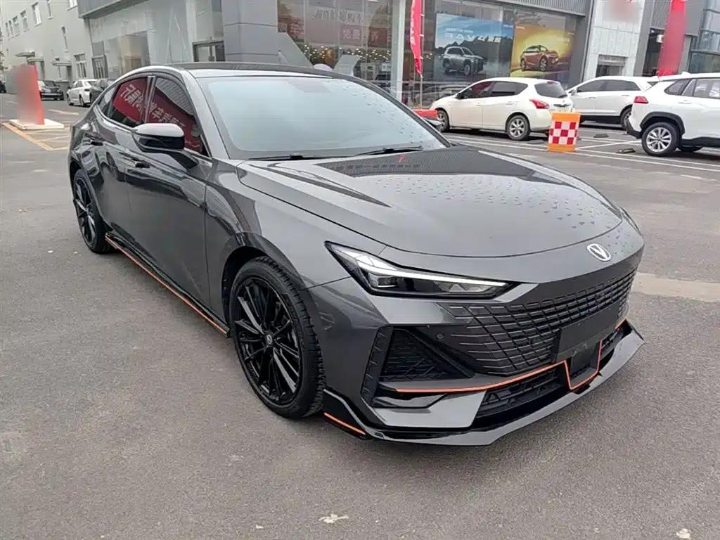 Changan UNI-V 2022 1.5T Sport Edition — миниатюра 4