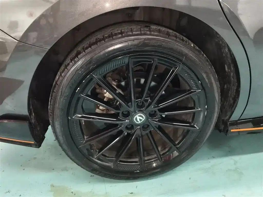 Changan UNI-V 2022 1.5T Sport Edition — миниатюра 23