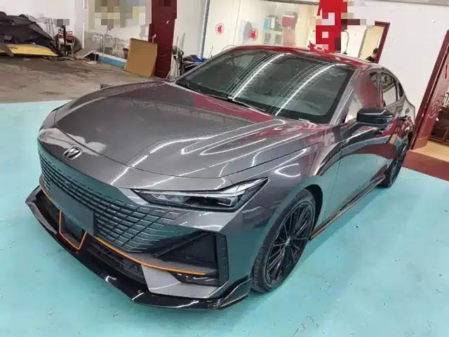 Changan UNI-V 2022 1.5T Sport Edition